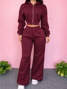 Women's Maroon Wide-Leg Sweatpants Joggers